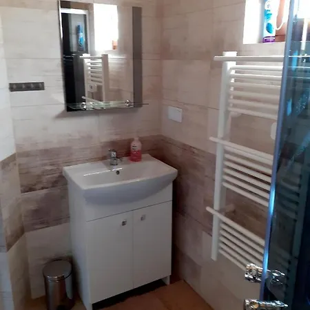 Na Lesnej شاليه *